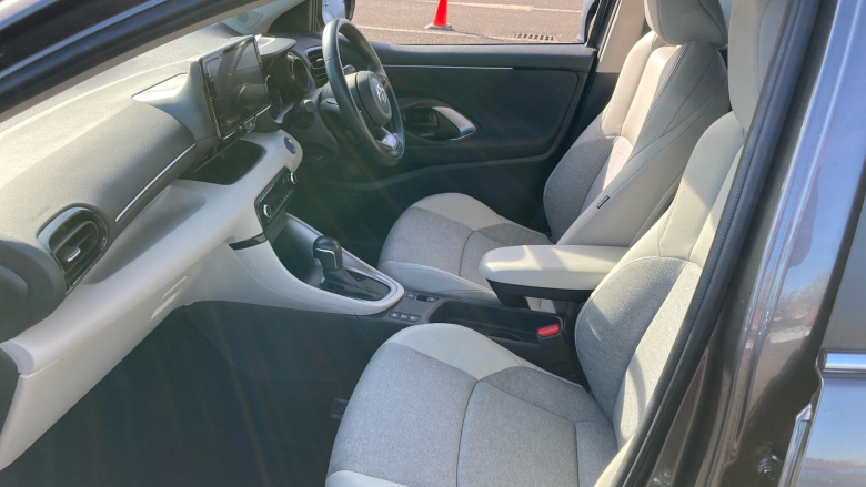 Toyota Yaris 1.5 Hybrid Excel 5dr CVT Hybrid Hatchback